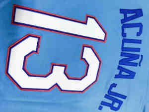City Connect 2026 de la Mejor Calidad # 13 Ronald Acuna Jr. # 28 Matt Olson # 23 Michael Harris II Camiseta de Béisbol Americana Cosida - Product Image 4