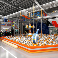 Parc de loisirs sportif personnalisé de grande taille, aire de jeux intérieure pour enfants avec toboggan et zones d'aventure