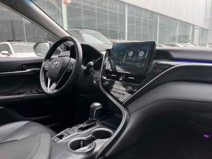 Voiture d'occasion Toyota Camry 2021, double moteur <span class=keywords><strong>2</strong></span>.5HG, berline de luxe hybride EV, boîte automatique <span class=keywords><strong>E</strong></span>-CVT, faible kilométrage, prix abordable - Product Image 5