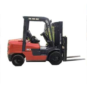 Chariot élévateur diesel Toyota FD30 d'occasion de 3 tonnes - Bon état, moteur et roulements testés, vendu par la marque japonaise d'origine - Product Image 1