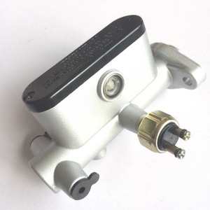 MAÎTRE-<span class=keywords><strong>CYLINDRE</strong></span> DE FREIN HYDRAULIQUE pour VTT, UTV, GO-KART, <span class=keywords><strong>BUGGY</strong></span> CHINOIS 250CC - Product Image 2
