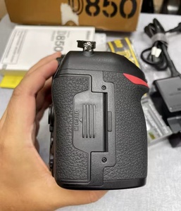 กล้อง <span class=keywords><strong>Nikon</strong></span> D850 SLR ดิจิตอล สภาพ 95% ความละเอียด 45.75 ล้านพิกเซล เซ็นเซอร์ CMOS ฟูลเฟรม กล้องมือสอง - Product Image 5