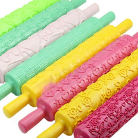 Rouleau à pâtisserie en plastique pour gaufrage de gâteaux en fondant, moule d'impression pour pâte à sucre, tige moletée à motif floral