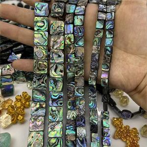 Perles de coquille d'ormeau naturelles RZ 10 mm, cordons de coquillages, forme carrée, en vrac, fabriquées à la main en Inde pour la fabrication de bijoux - Product Image 2