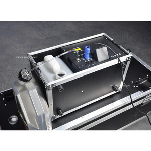 Machine à brouillard professionnelle 2000W à base d'eau, DMX512/contrôle sans fil, avec flight case, effet faisceau lumineux de scène, réservoir 3.5L - Product Image 4