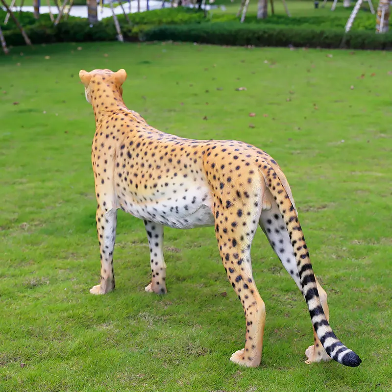 Levensgrote Cheetah Standbeeld Simulatie Luipaard Grote Glasvezel Gigantische Polyresin Dierlijke Sculptuur Voor Buitentuin Decoratie