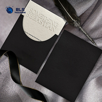 Cartes de remerciement de luxe personnalisées avec pochette en papier noir, cartes de vœux découpées et gaufrées pour le commerce de détail haut de gamme