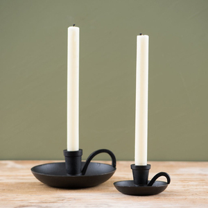 Ferme en métal noir, porte-bougie de forme conique - Product Image 1