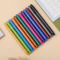 Ensemble multicolore de haute qualité de 12 stylos marqueurs métalliques à pointe moyenne pour le dessin peinture rupestre fabrication de cartes en papier noir