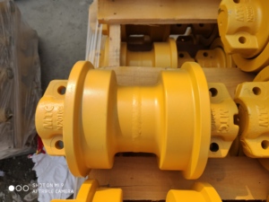 Pièces de train de roulement d'excavatrice : Rouleau de chenille haute performance 175-30-00486 - Product Image 3