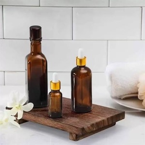 Bandeja de exhibición rectangular de madera para baño, color quemado, base de almacenamiento independiente minimalista para artículos de tocador y accesorios - Product Image 1