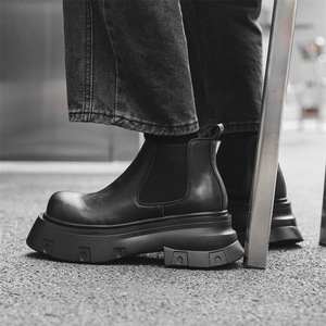 Bottes Chelsea noires de haute qualité pour hommes, confortables, en PU, design montant, antidérapantes, décontractées, de luxe, pour l'hiver et l'été, semelle intérieure en PU durable - Product Image 5