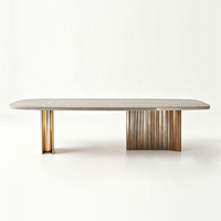 Ensemble de table à manger royale de luxe, sur mesure, en acier inoxydable doré, table à manger en marbre