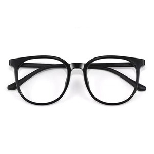 <span class=keywords><strong>Gafas</strong></span> <span class=keywords><strong>de</strong></span> <span class=keywords><strong>Lectura</strong></span> Ultraligeras <span class=keywords><strong>Anti</strong></span>-<span class=keywords><strong>Luz</strong></span> <span class=keywords><strong>Azul</strong></span> con Diseño Sencillo para Venta Ambulante para Personas <span class=keywords><strong>de</strong></span> Mediana y Avanzada Edad - Product Image 6