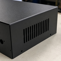 Boîtier pour projet électronique avec supports de montage PCB - Mini boîtier de commande noir avec revêtement poudré et ouvertures pour câbles