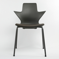 Chaise de restaurant empilable moderne en plastique unique conforme à la norme ANSI/BIFMA
