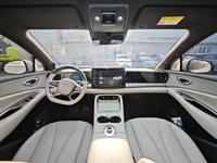 Подержанный BYD SEALION 06 EV 2025, 605 км, NAVIGATOR PRO EDITION, 5 дверей, 5 мест, 2WD, полностью электрический внедорожник, серый на сером фоне