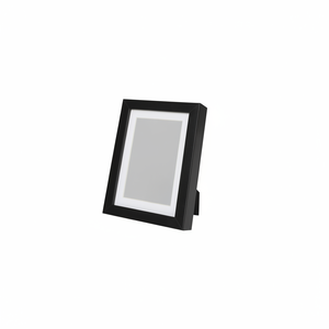 Cadre photo en métal artisanal élégant, parfait pour les espaces de vie modernes et une présentation d'images raffinée. - Product Image 1