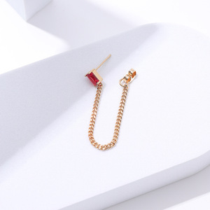 Orecchini a perno con catena e nappe in pietra rossa, stile minimalista, accessori moda da donna per l'uso quotidiano - Product Image 2