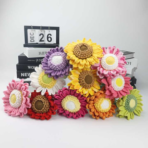 Bellissimo fiore artificiale per l'arredamento della casa e idee regalo di laurea grande doppio strato girasole all'uncinetto con semi - Product Image 2