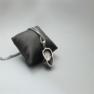 yunnique Skull Pendant Necklace Stainless Steel Compass Design For <b>Men</b> Women Fashion Jewelry - Product Image 3