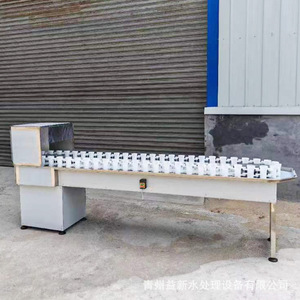 Semi-automatic Rotary Round <b>square</b> Beverage Bottle 54 <b>Heads</b> Water <b>Shower</b> Spray Cleaning Cleaner Machine - Product Image 3