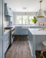 Meubles de cuisine modulaires de luxe modernes en bois massif YVT avec évier, robinet, charnières et paniers de tiroir, couleur claire