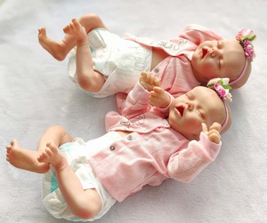 Muñeca de la vida real de silicona de cuerpo completo, muñecas Reborn recién nacidas, recién nacidas de silicona que <span class=keywords><strong>parecen</strong></span> <span class=keywords><strong>reales</strong></span> - Product Image 4
