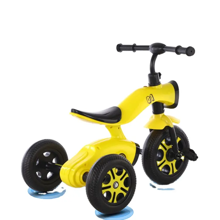 Triciclo per bambini con bicicletta musicale 1-3-6 anni carrello per bambini triciclo a pedale leggero