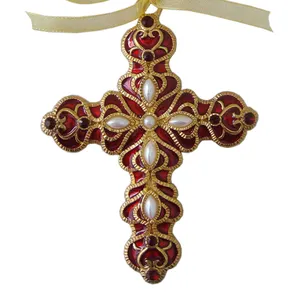Ornamen salib gantung logam paduan seng perhiasan mutiara merah emas untuk dekorasi dalam ruangan rumah hadiah agama perak putih