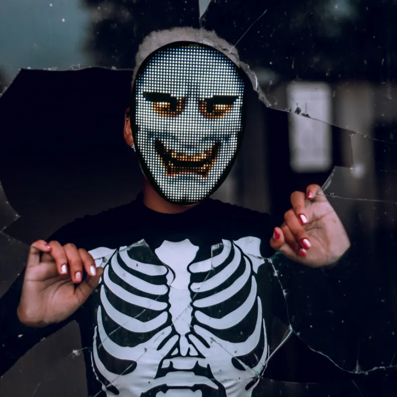 Измените узор маски Пекинской оперы, сменяя картинку на вечеринку на Хэллоуин, светящееся анимированное лицо, изменяющее 3D приложение