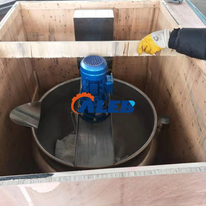 Olla Industrial con Calentamiento a Vapor y Tapa Inclinable para la Elaboración de Leche de Coco, Jarabe y Salsas - Product Image 3