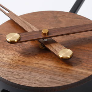 Orologio da Parete con Pendolo, Decorazione Minimalista di Alta Qualità con Texture - Product Image 4