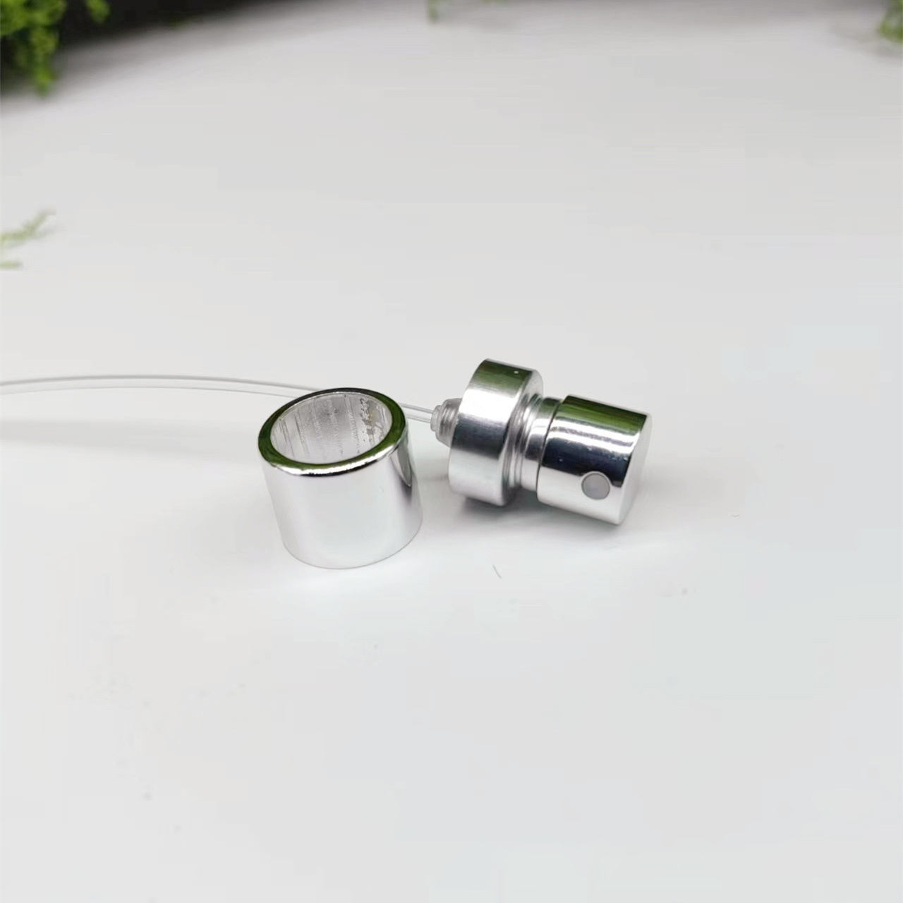 เครื่องหนีบเงิน