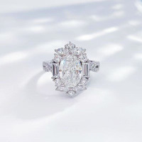 Superbe bague de fiançailles en platine Pt950 avec diamant de laboratoire taille ovale émeraude et 4 griffes, pour femme