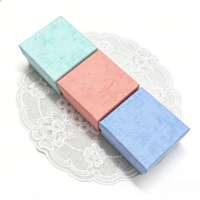 Boîte cadeau rectangulaire en papier biodégradable personnalisable de qualité professionnelle, fabriquée en carton recyclé pour bijoux et lunettes de luxe