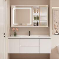 Ensemble de meuble-lavabo mural moderne à cannelures avec vasque en céramique intégrée et armoire miroir LED pour projets hôteliers et villas de luxe