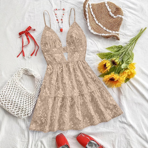 เดรสแฟชั่นผู้หญิงทรงเอไลน์สั้น คอวีเซ็กซี่ แขนกุด ผ้าแจ็คการ์ด ดีไซน์เก๋ - Product Image 4