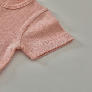 卸売オーガニックコットン赤ちゃん衣装ハニカムジャカード赤ちゃんTシャツ - Product Image 5