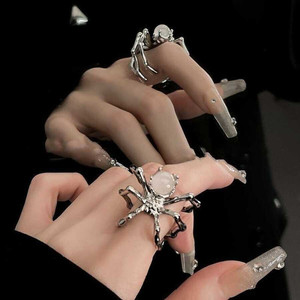 Vendita calda di tendenza stile coreano stella argento sole anelli di lusso in titanio di alta qualità in acciaio inox intarsio per ragazze all'ingrosso - Product Image 1