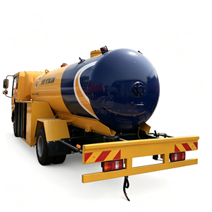 Camión Cisterna Pequeño HOWO para GLP, Tanque de 7000L, Vehículo Portátil para Llenado de Gas Licuado - Product Image 1