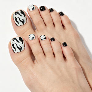 Faux ongles de pieds à presser motif zèbre noir et <span class=keywords><strong>blanc</strong></span>, courts et carrés, réutilisables, pour <span class=keywords><strong>nail</strong></span> <span class=keywords><strong>art</strong></span> des pieds - Product Image 1