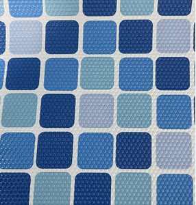 Feutre de toiture en PVC moderne anti-UV et résistant à la moisissure de 1,5 mm avec des caractéristiques de résistance à l'eau élevées, revêtement en <span class=keywords><strong>vinyle</strong></span> mosaïque et bobines - Product Image 4