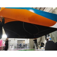 Bannière promotionnelle suspendue circulaire pour plafond, installation facile, pour événements et expositions, avec angle personnalisé, en tissu tendu, forme triangulaire