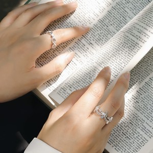 Anelli a Croce Eleganti Francesi con Diamanti e Fiori, Anelli a Croce di Lusso Regolabili con Zirconia Cubica per Donne, Regali per Anniversario - Product Image 4