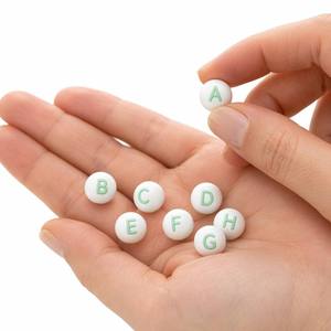 Cuentas de <span class=keywords><strong>silicona</strong></span> esféricas blancas con letras, 15 mm, redondas, con orificio vertical, para pulseras, collares y cadenas de <span class=keywords><strong>chupete</strong></span> DIY - Product Image 5