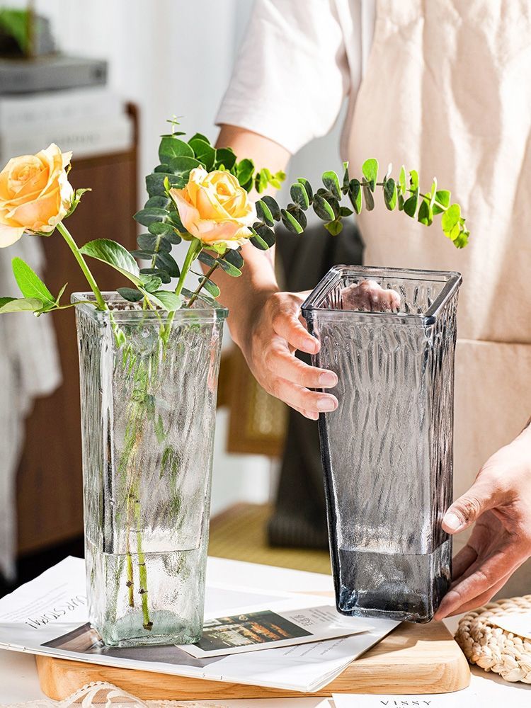 Factory Produced Wholesale Home Decor Glacier Glass Flower Vase