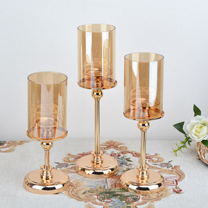 Decoración del hogar Sala de estar Portavelas para velas Centros DE MESA DE BODA Candelabros de metal dorado - Product Image 1