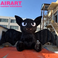 Décoration extérieure : chauve-souris gonflable en peluche noire avec yeux LED