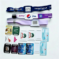 Wasserdichte RFID 1K Chip Armbänder für Zugangskontrolle, Events, Musikfestivals & Feiertagspartys - Plastik-ID mit Barcode